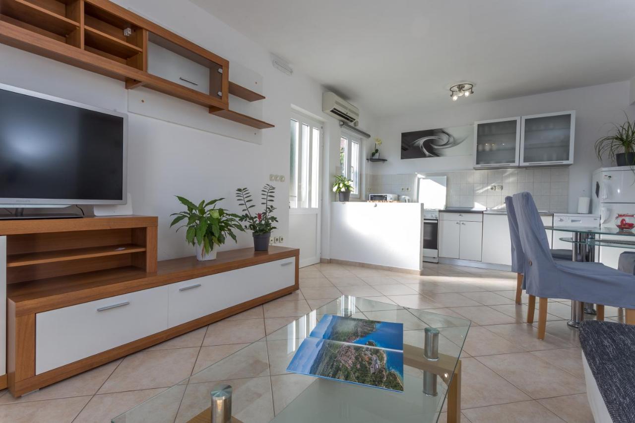 Apartman Lucy Hvar Town Exterior photo
