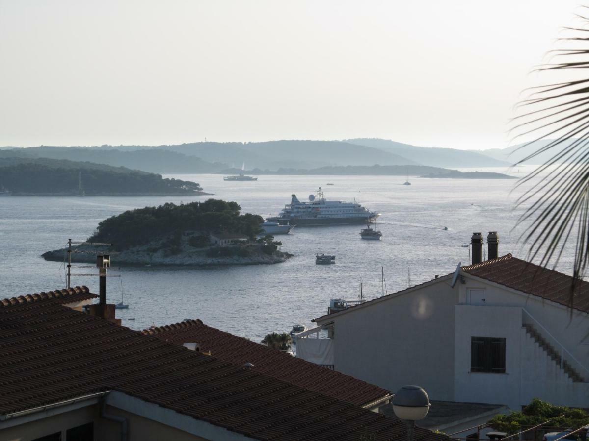 Apartman Lucy Hvar Town Exterior photo